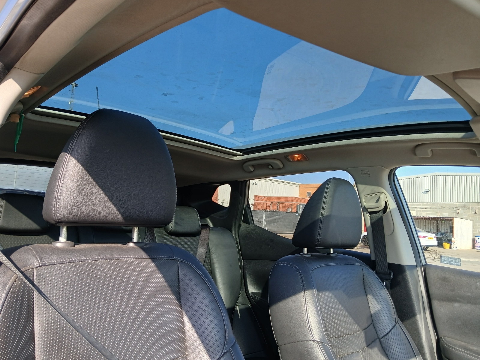 Nissan Qashqai Tekna Dci 4x4 - Image 9