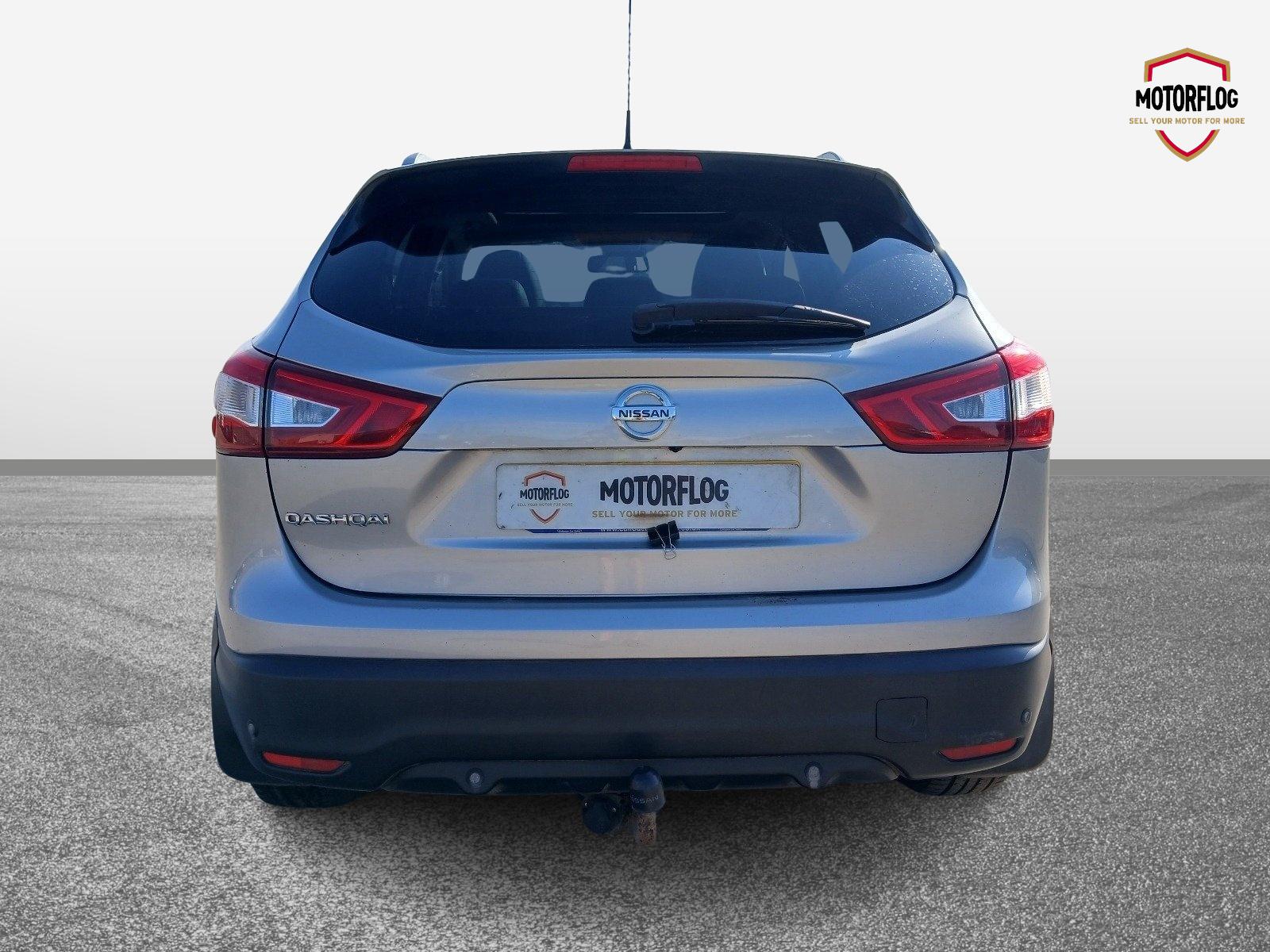Nissan Qashqai Tekna Dci 4x4 - Image 7