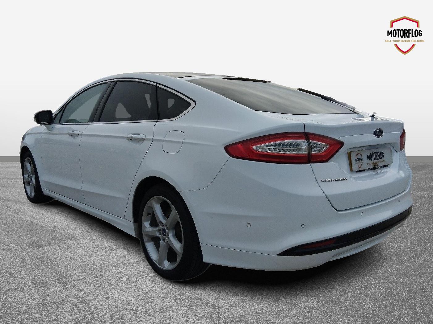 Ford Mondeo Titanium - Image 2