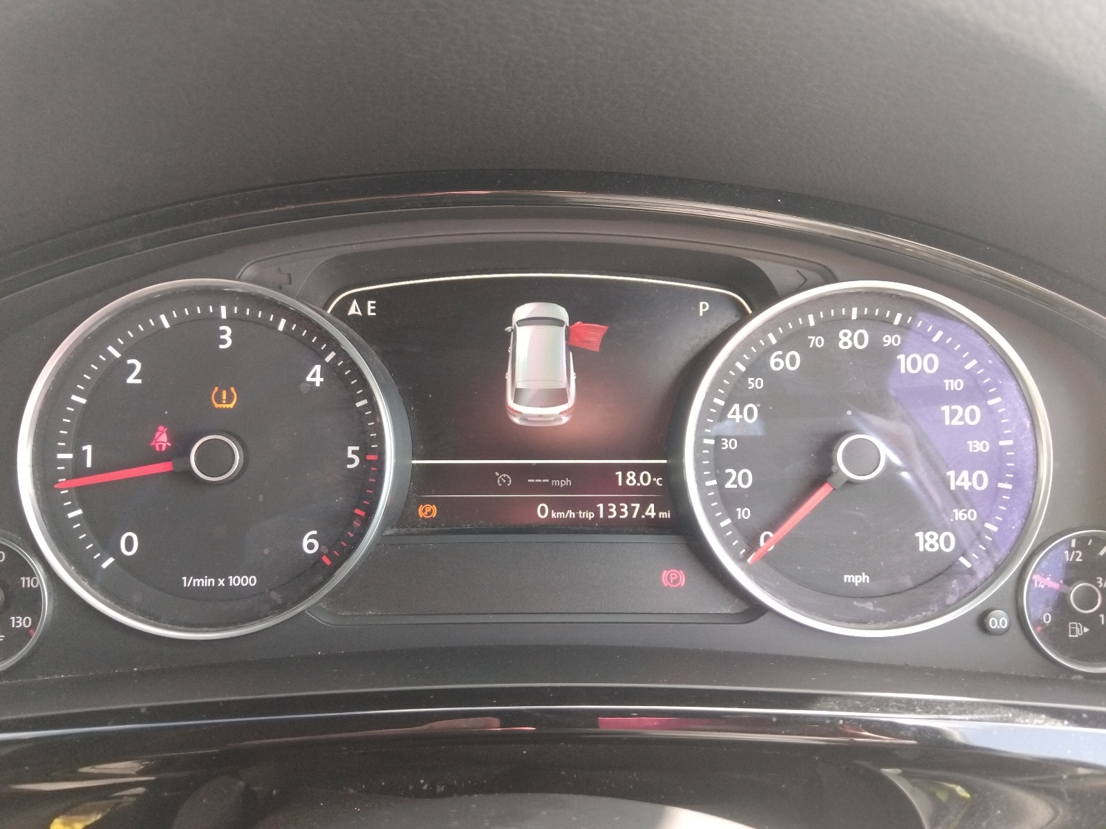 Volkswagen Touareg V6 R-line TDI Bluemotion Technology Auto - Image 8
