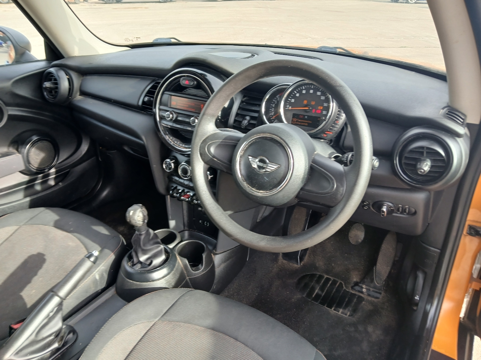 Mini One - Image 7