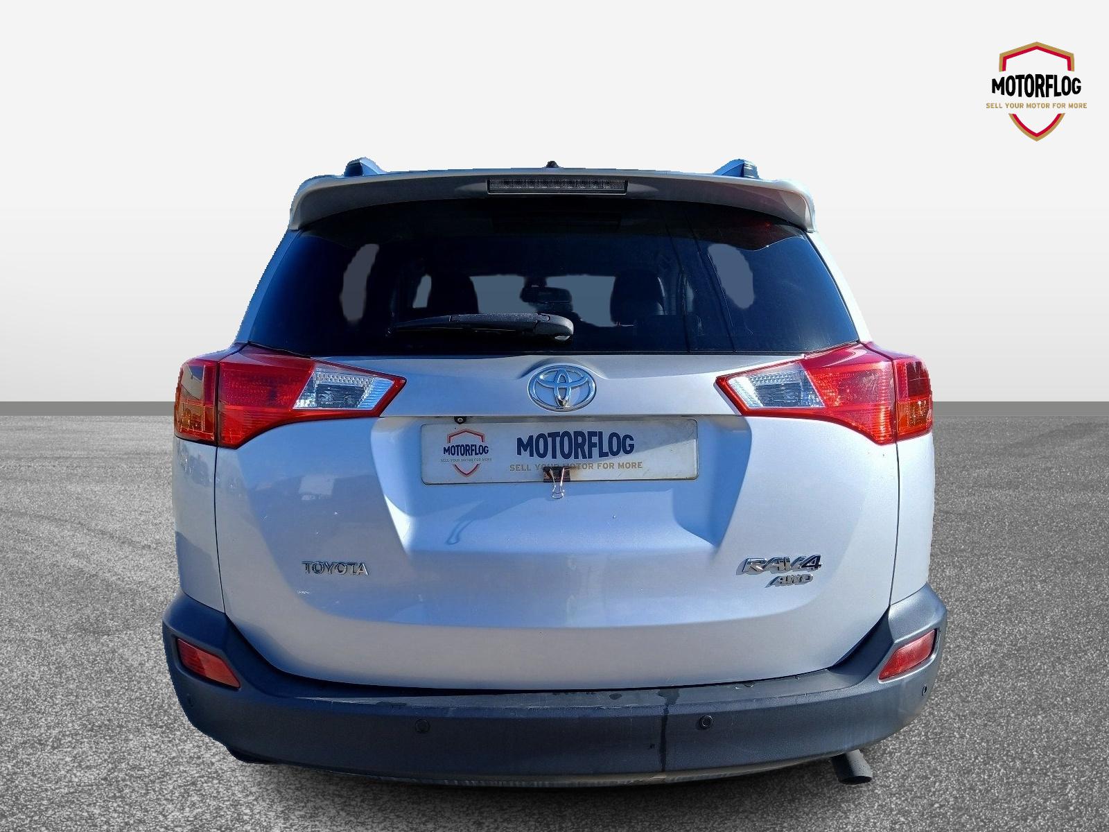 Toyota Rav4 Invincible D-4d Auto - Image 6