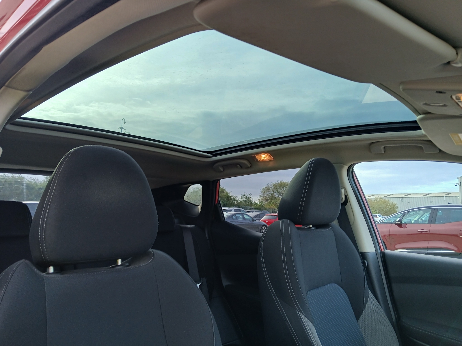 Nissan Qashqai N-connecta Dci - Image 9