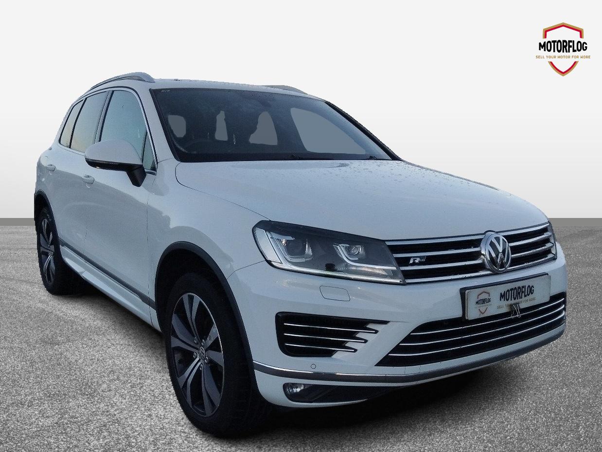 Volkswagen Touareg V6 R-line TDI Bluemotion Technology Auto - Image 3