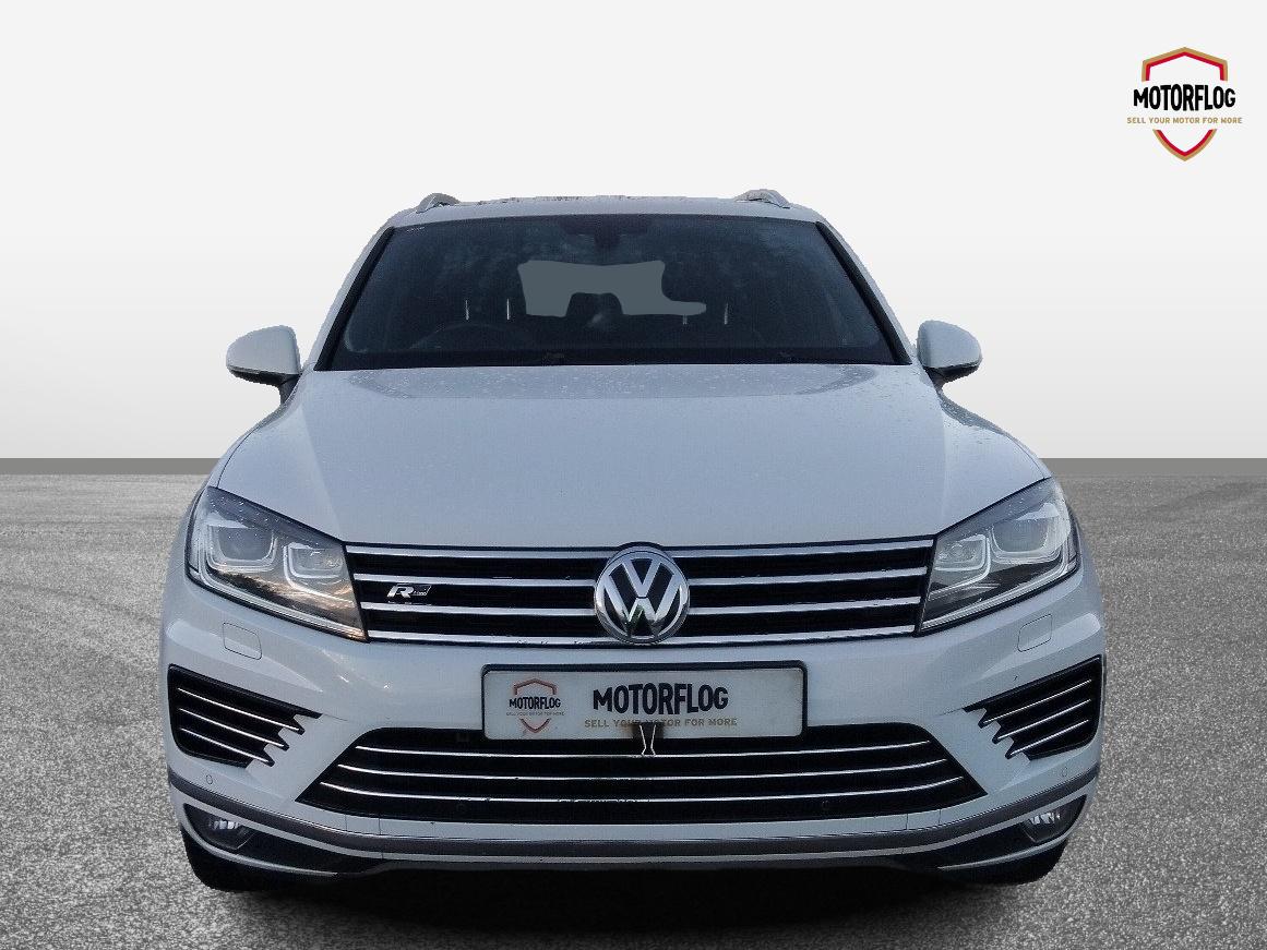 Volkswagen Touareg V6 R-line TDI Bluemotion Technology Auto - Image 2