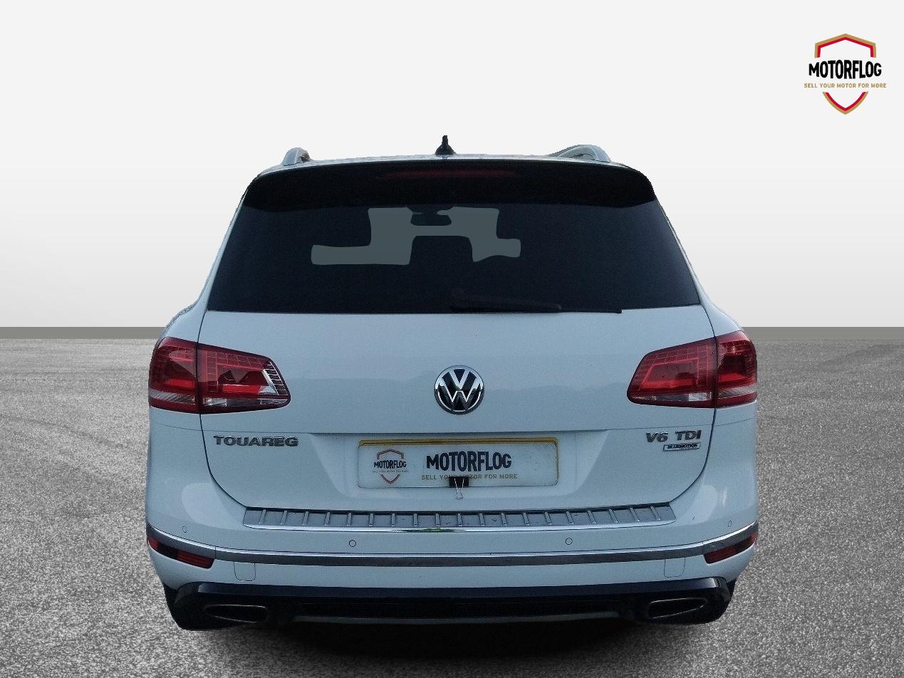 Volkswagen Touareg V6 R-line TDI Bluemotion Technology Auto - Image 5